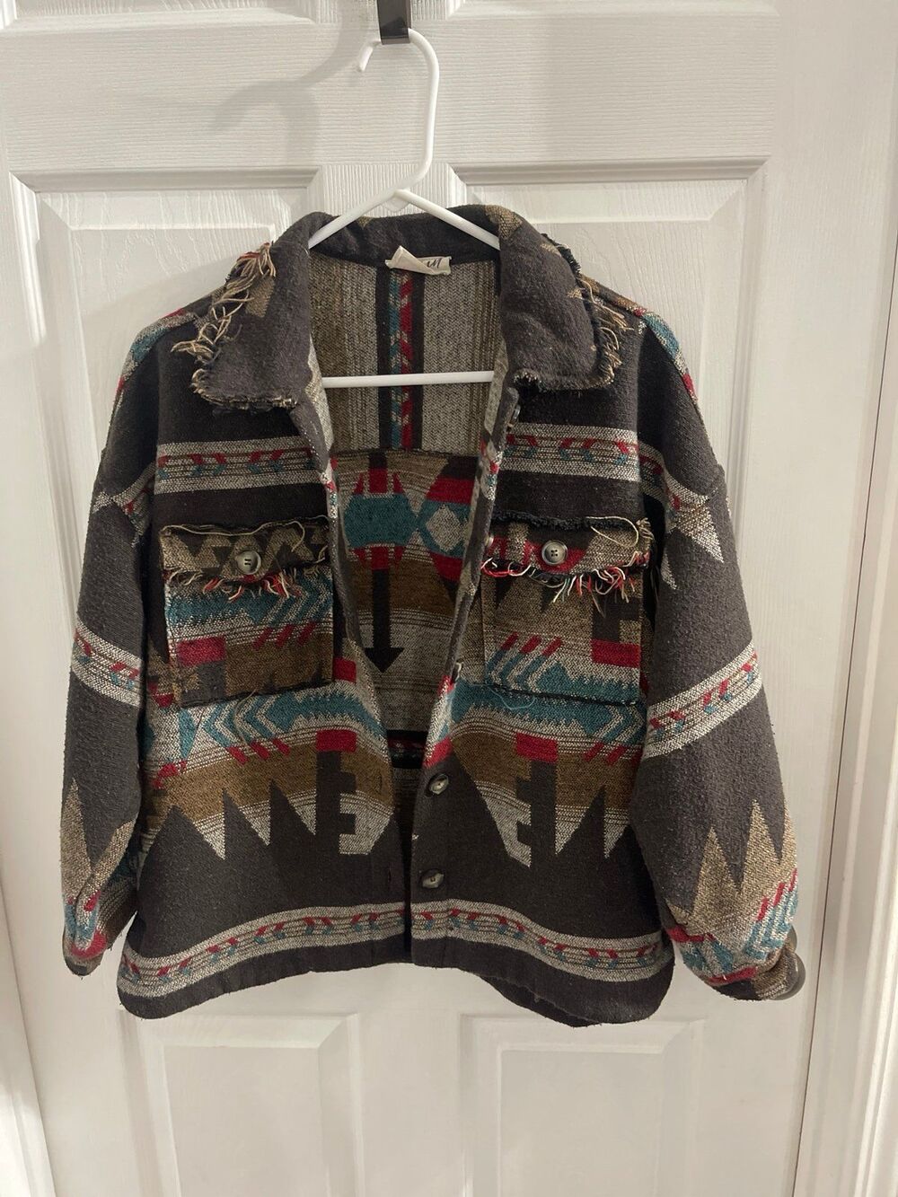 New In Brand Aztec Shacket Size Small - Picture 3 of 8